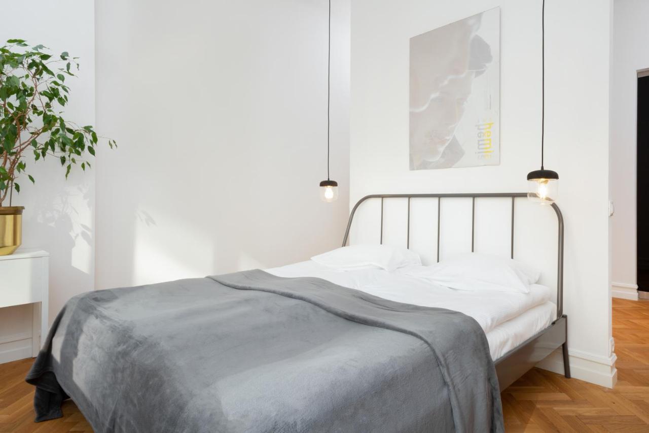Apartment Hoza 35 By Homeprime Warsaw